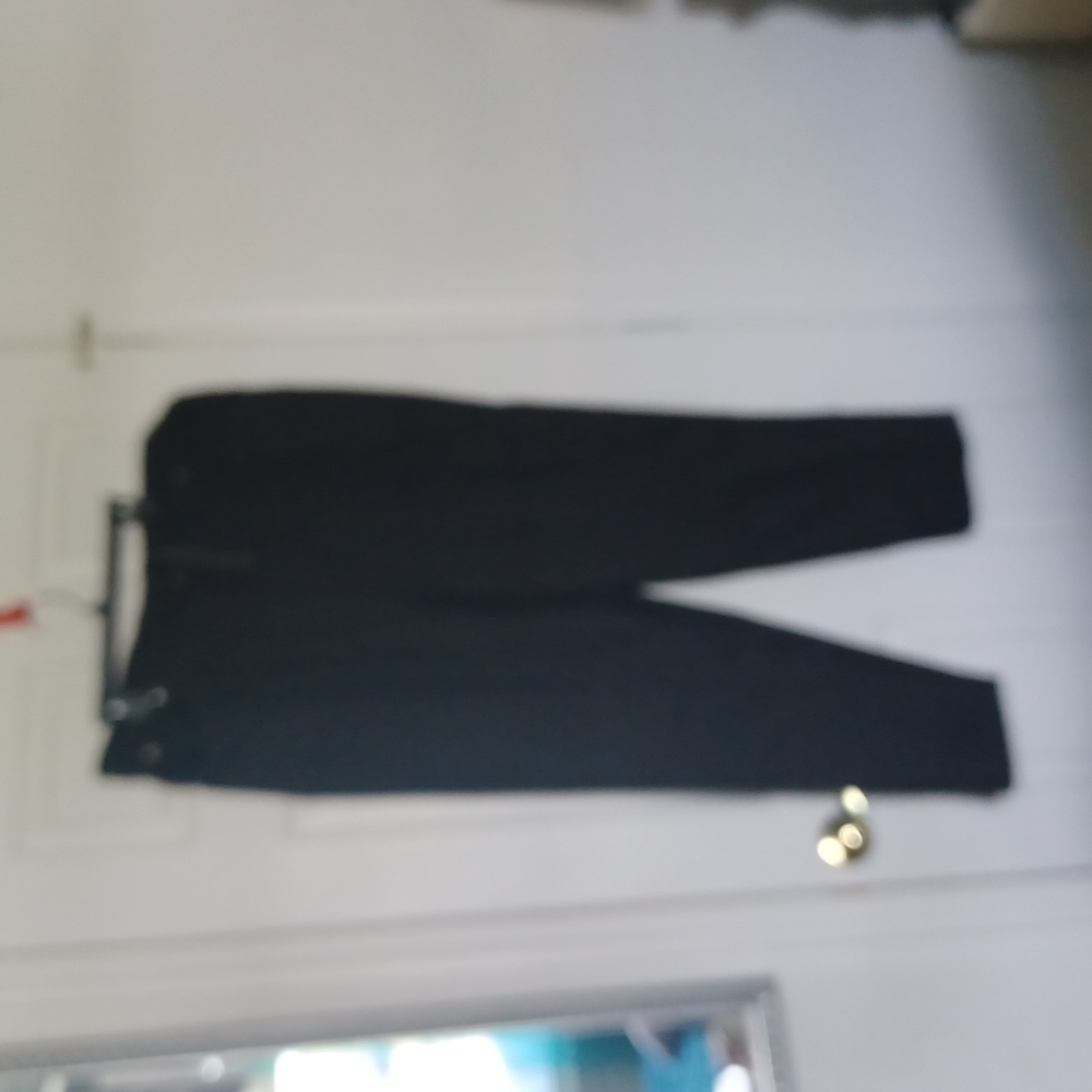 (NWT)Ellen Tracy pants 3 pair